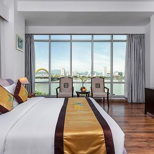 Da Nang Riverside Hotel